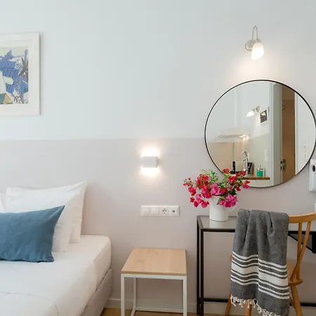 Nautilus ゲストハウス 3*