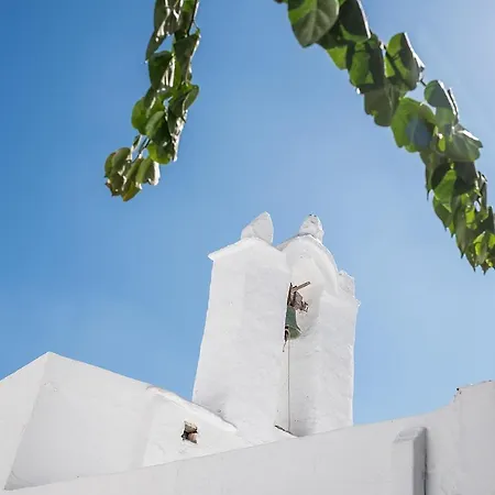 Nautilus ゲストハウス パロス島