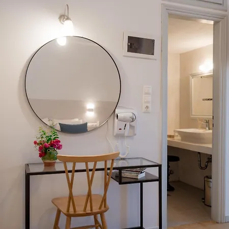 Nautilus Guest house
