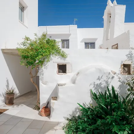 Nautilus Guest house